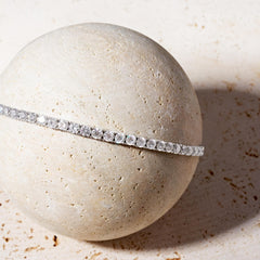 The Bold Moissanite Tennis Bracelet (4mm) - 18k Gold/Rhodium Plated