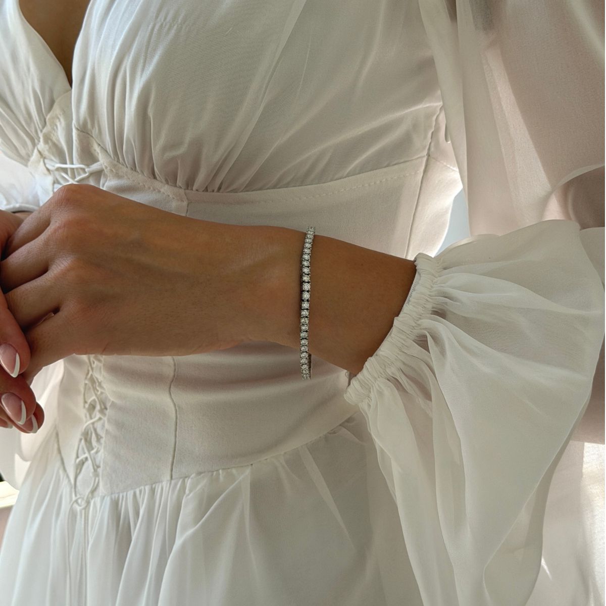 The Classic Moissanite Tennis Bracelet - 18k Gold/Rhodium Plated