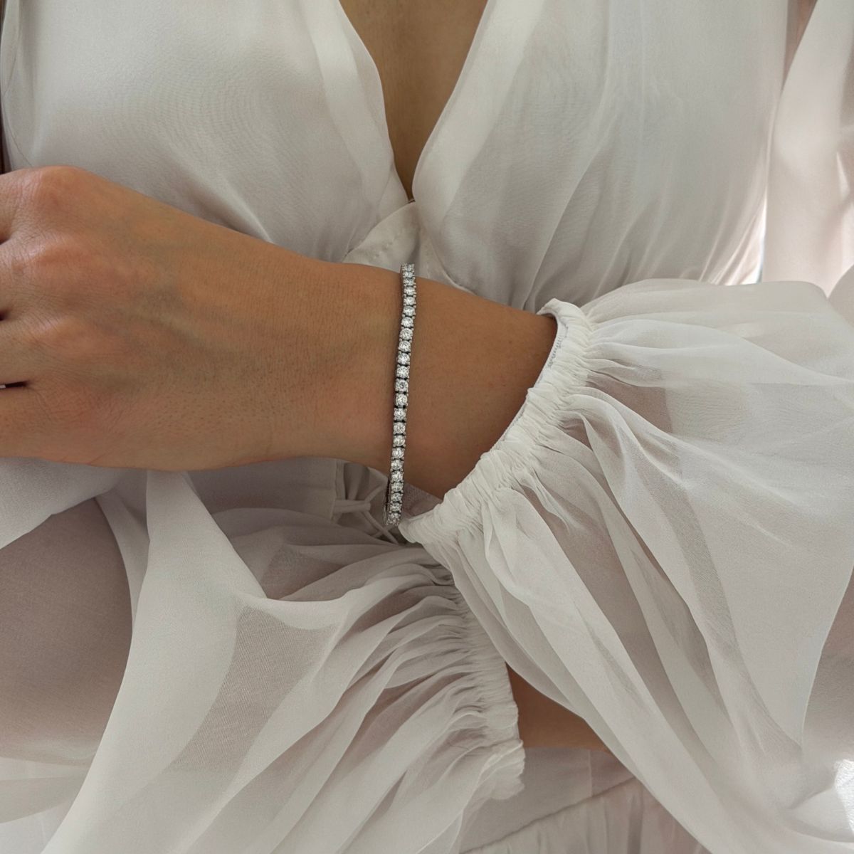 The Classic Moissanite Tennis Bracelet - 18k Gold/Rhodium Plated